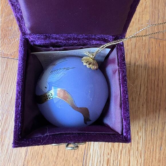 2003 LI BIEN WHITE PEACE DOVE CHRISTMAS ORNAMENT "PEACE ON EARTH" HAND PAINTED - Picture 3 of 8
